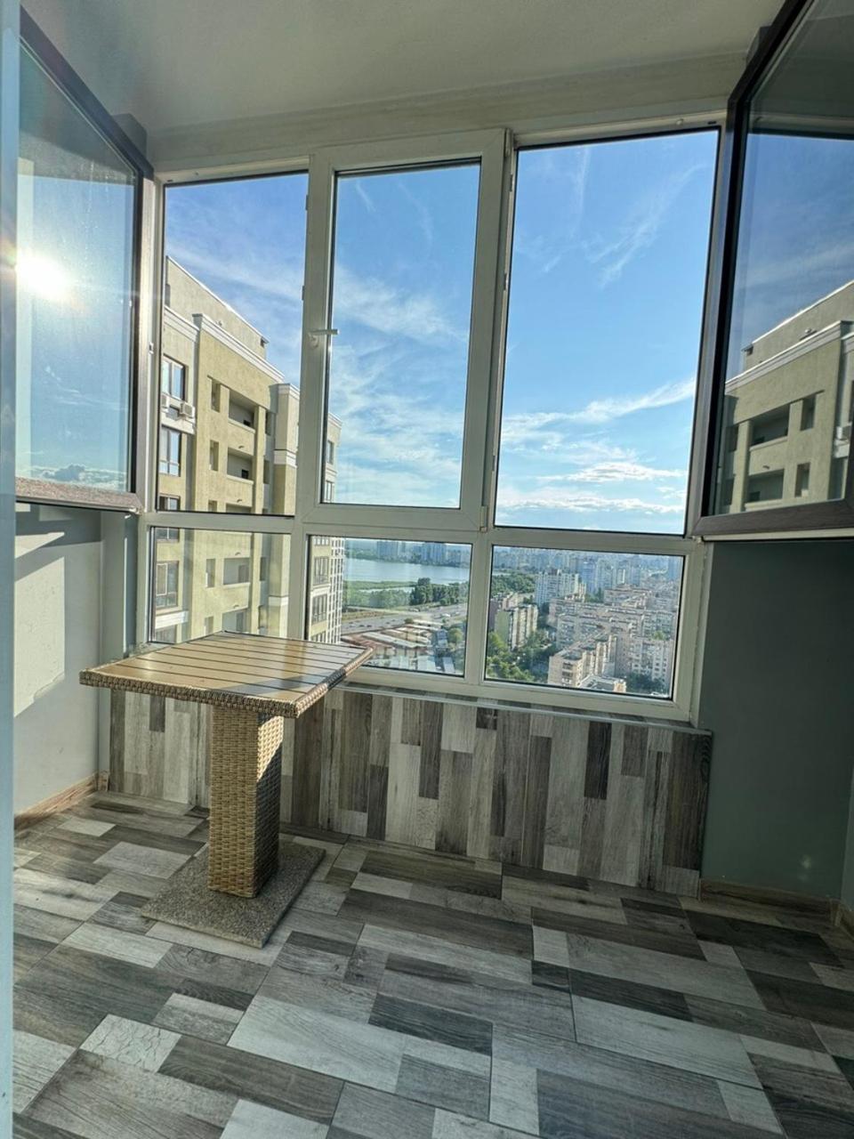Solo Apartment Virmenska Κίεβο Εξωτερικό φωτογραφία