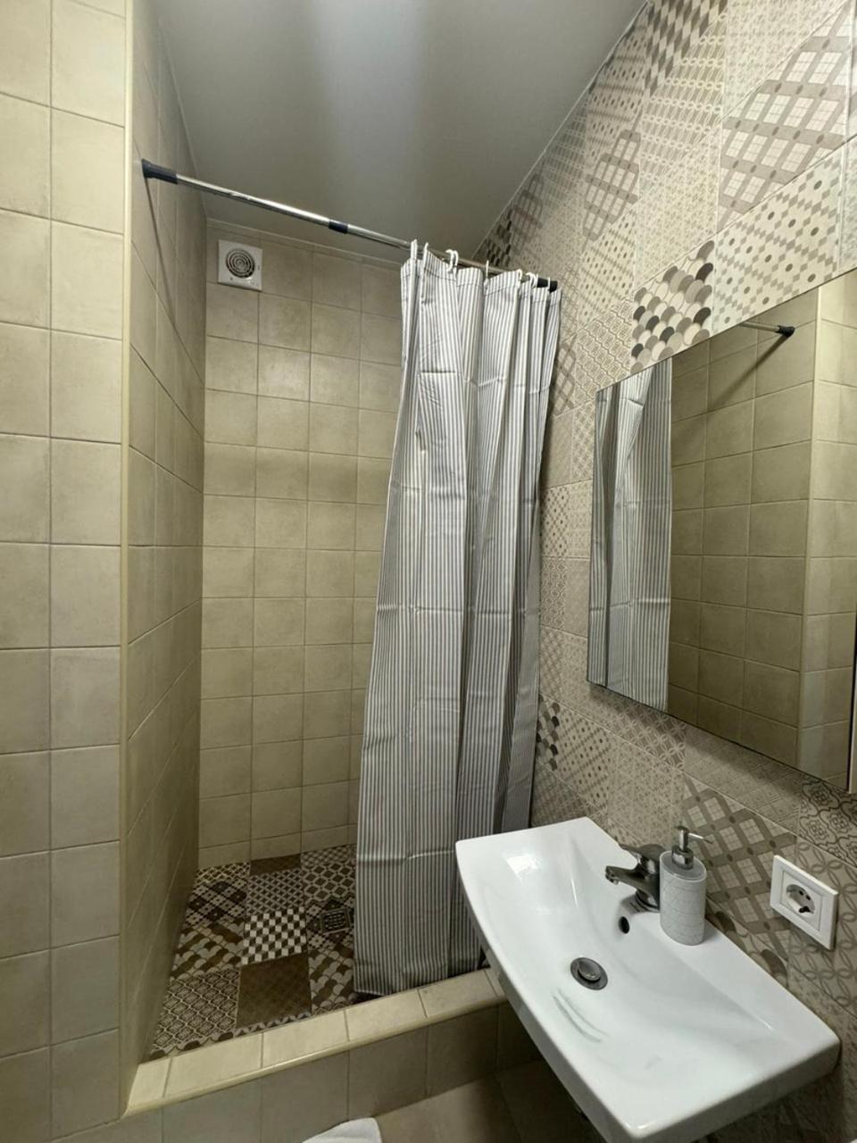 Solo Apartment Virmenska Κίεβο Εξωτερικό φωτογραφία